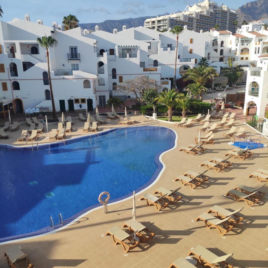 Tres Terrazas Ocean View Apartment 아데제 외부 사진